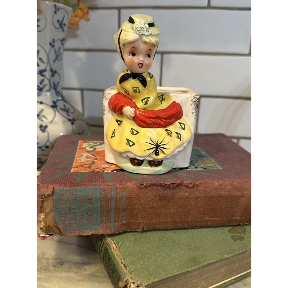 Vintage 1950s Empress Little Miss Muffet Planter Rare Japan Nursery Rhyme Decor